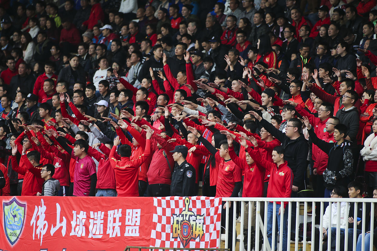 关于中超联赛擂台赛：广州恒大对阵上海上港，决战一触即发的信息